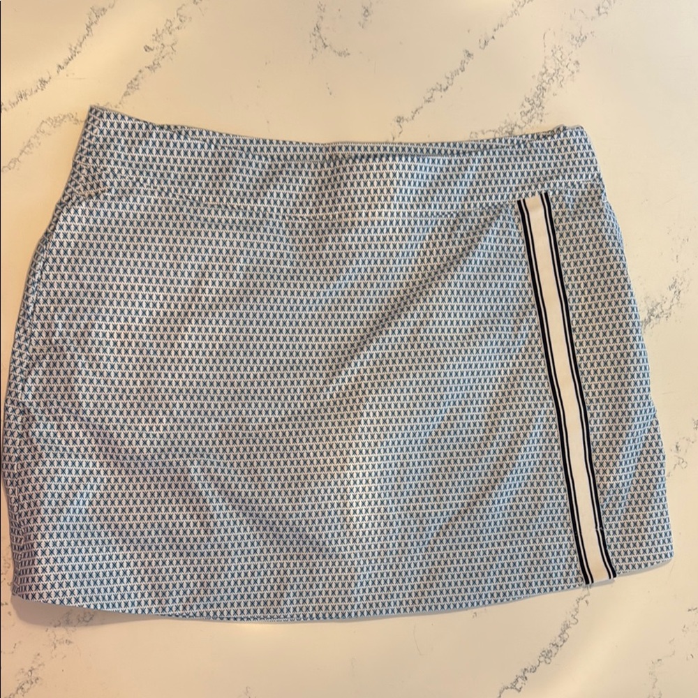 Vineyard Vines Performance Blue and White Women's Skirt